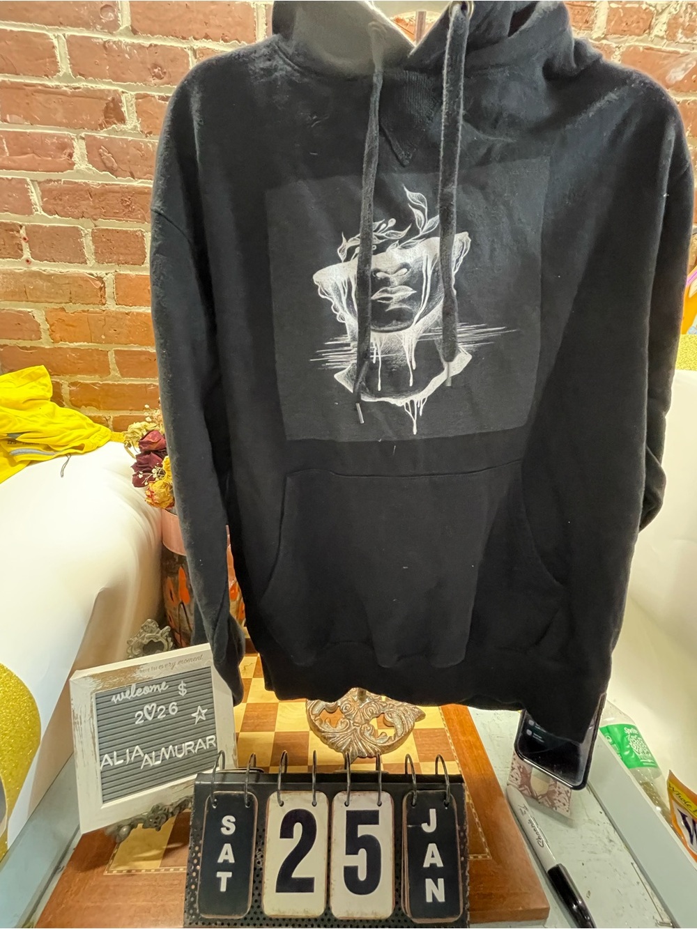 Black Men's Graphic Pullover Hoodie